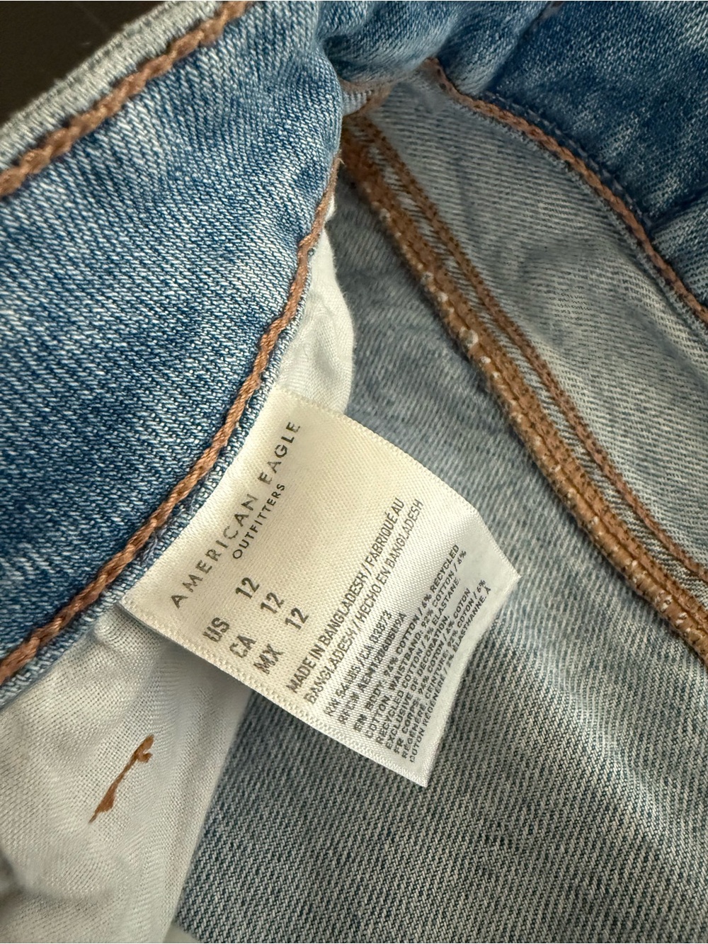 American Eagle Outfitters Light Wash Ripped Denim Shorts - Picture 2 of 3